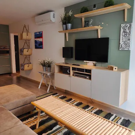 아파트 Beachfront Paradise Ezuest Panorama Lakeview With Panoramic Terrace *