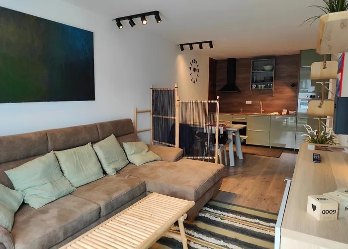 Beachfront Paradise Ezuest Panorama Lakeview With Panoramic Terrace דירה