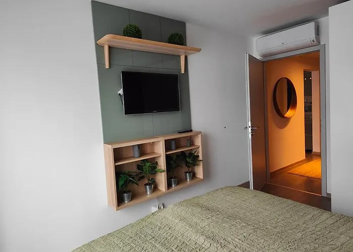 Beachfront Paradise Ezuest Panorama Lakeview With Panoramic Terrace שיופוק